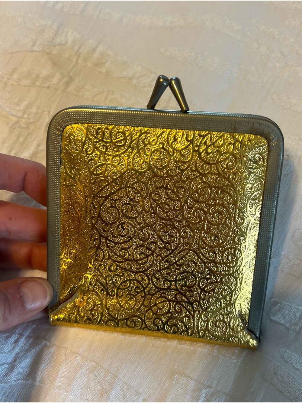 Vintage  50’s Gold Embossed Metal Kiss-Lock Coin Purse